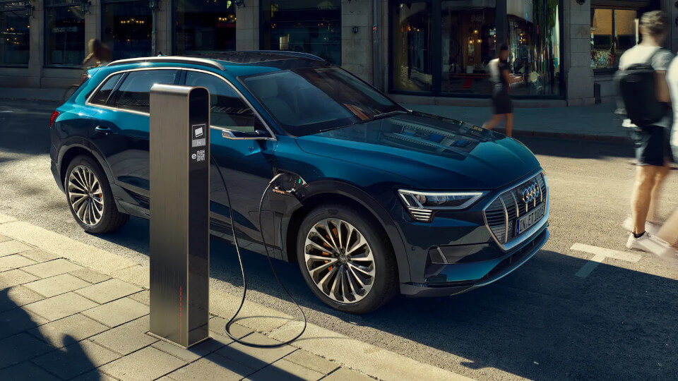 Véhicules Neufs audi 17