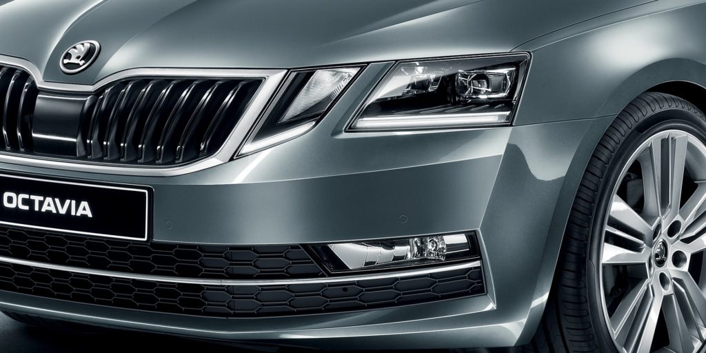 Détail phare Skoda Octavia