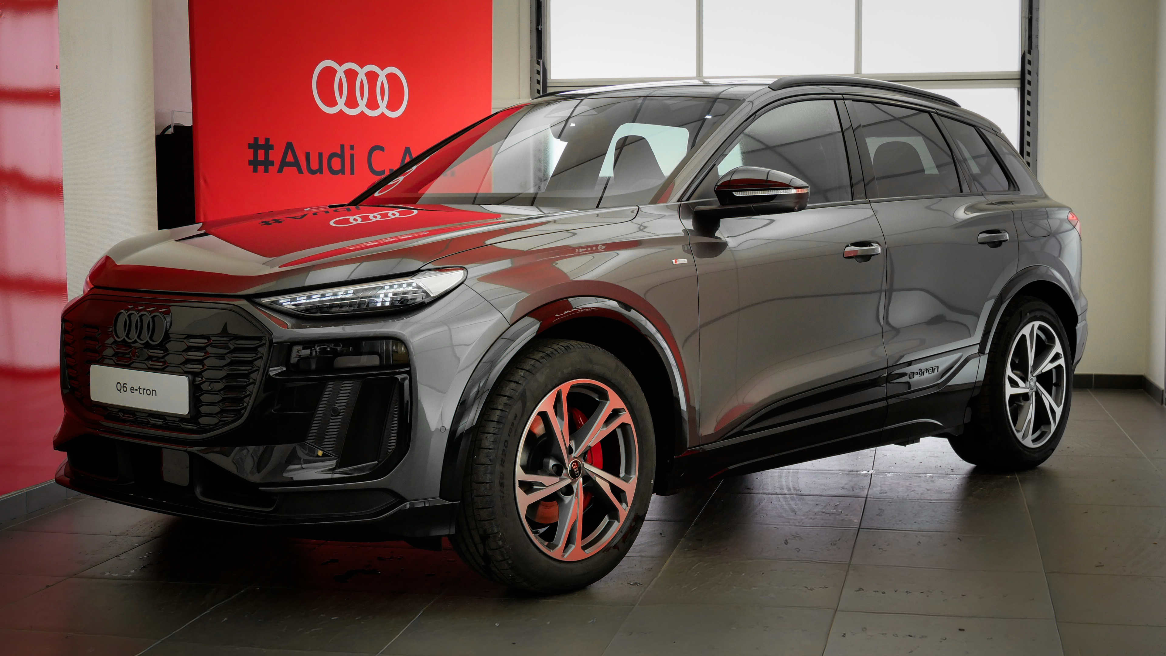 Occasion AUDI Q6 e-tron 306 ch 100 kWh performance